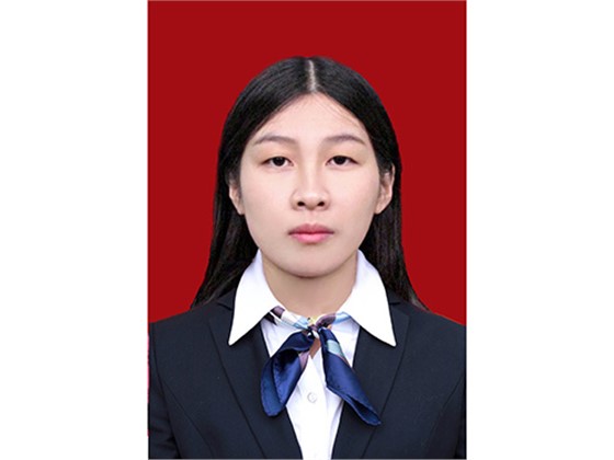 吴玲 中共党员