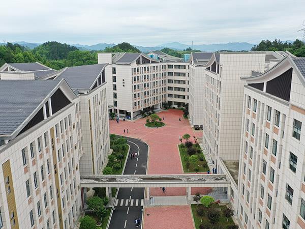 雅行楼航拍图